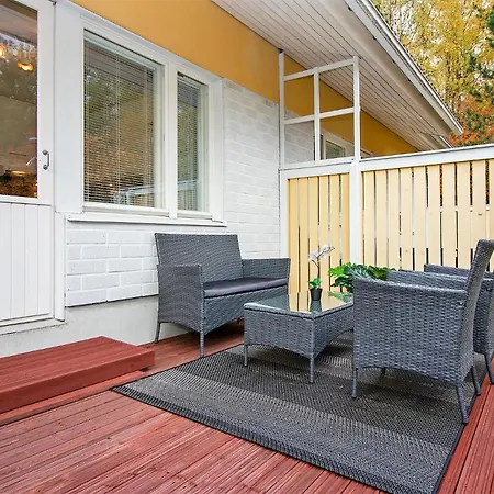 Guest Kieloranta, Kaksio, Oma Parkki, Sauna *