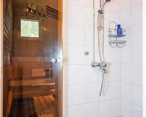 דירה Guest Kieloranta, Kaksio, Oma Parkki, Sauna *